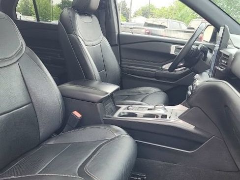 Used 2020 Ford Explorer ST w/ ST Street Pack AWD/4WD image 24