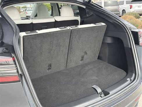 Used 2023 Tesla Model Y Long Range image 27