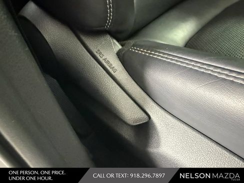 Used 2019 Toyota RAV4 Limited w/ Cold Weather Package AWD/4WD image 50