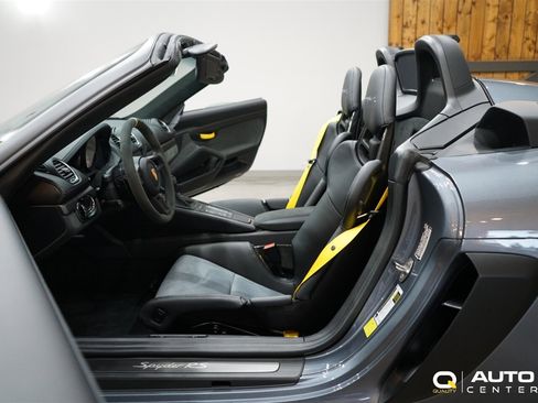Used 2025 Porsche 718 Boxster Spyder RS image 21