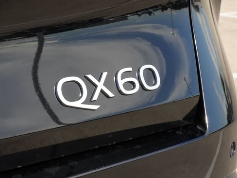 Certified 2027 INFINITI QX60 Pure w/ Cargo Package FWD image 20