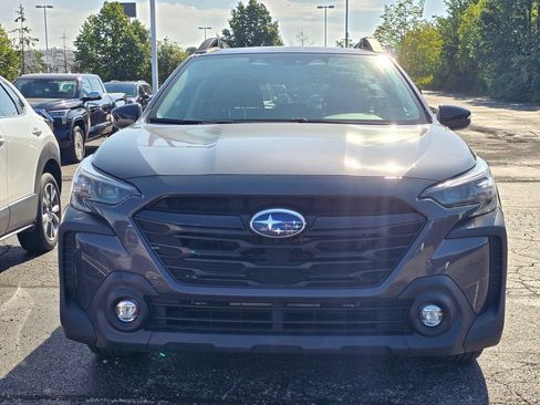 Used 2024 Subaru Outback Onyx Edition XT AWD/4WD image 2