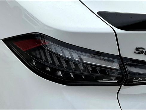 New 2026 Nissan Sentra SR FWD image 15