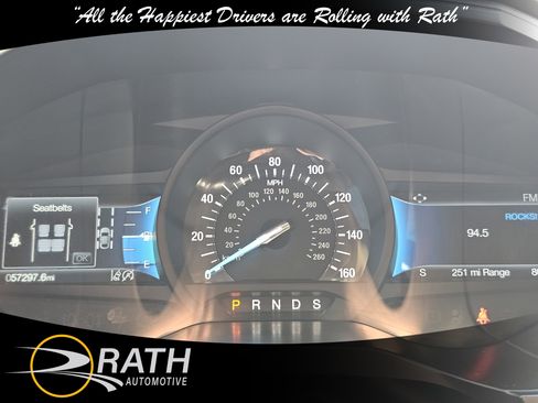 Used 2022 Ford Edge SE w/ Black Appearance Package image 14