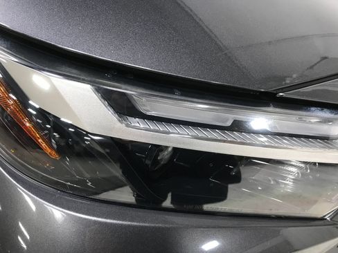 Used 2022 Toyota RAV4 XLE AWD/4WD image 28