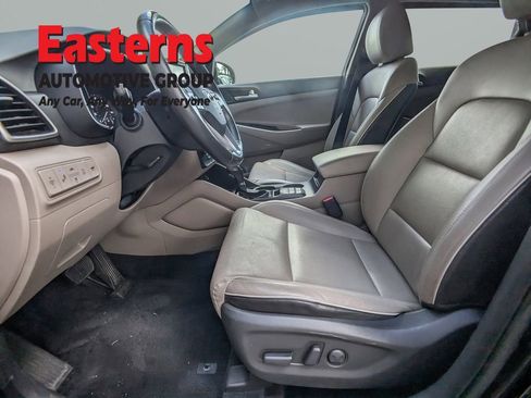 Used 2021 Hyundai Tucson Limited image 10