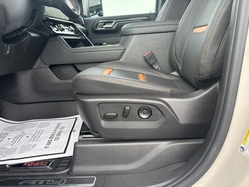 New 2026 GMC Sierra 2500 AT4 w/ AT4 Premium Plus Package image 13