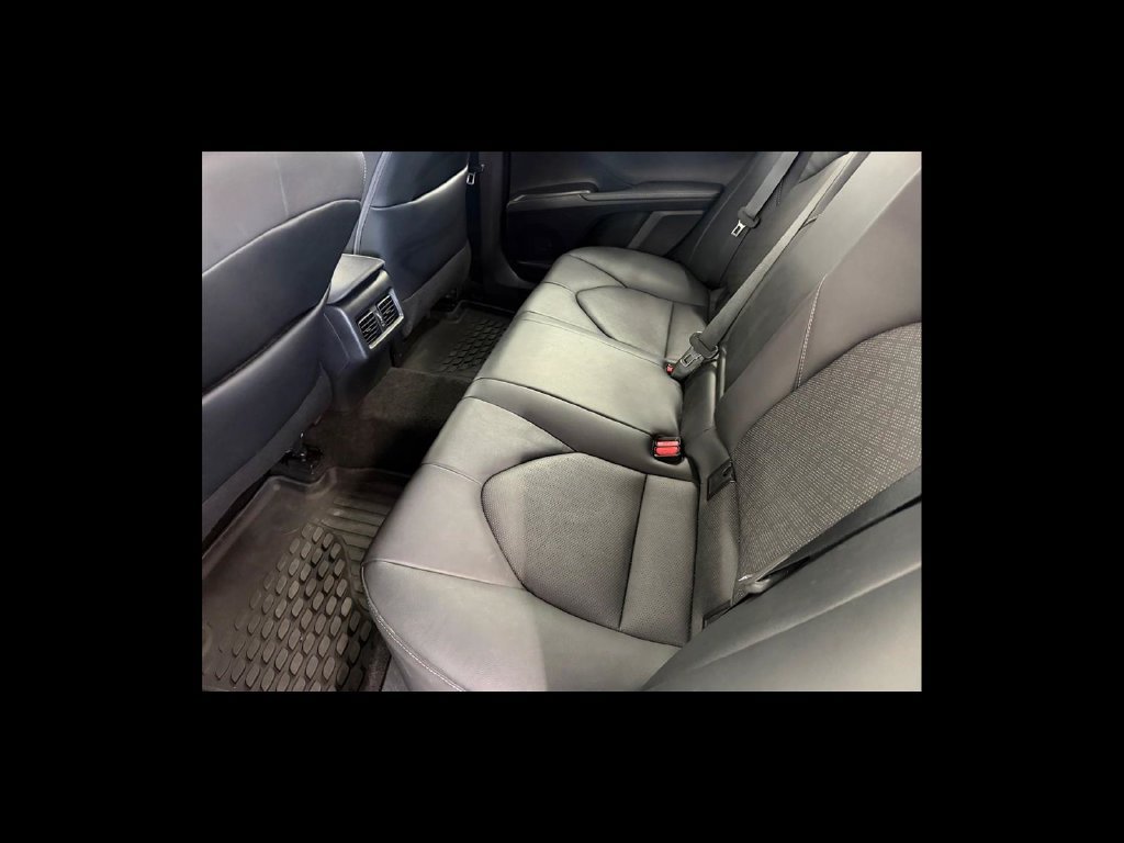 Used 2021 Toyota Camry XSE AWD/4WD image 17