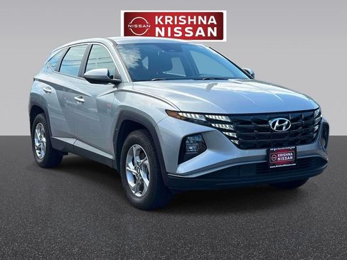 Used 2024 Hyundai Tucson SE AWD/4WD image 1