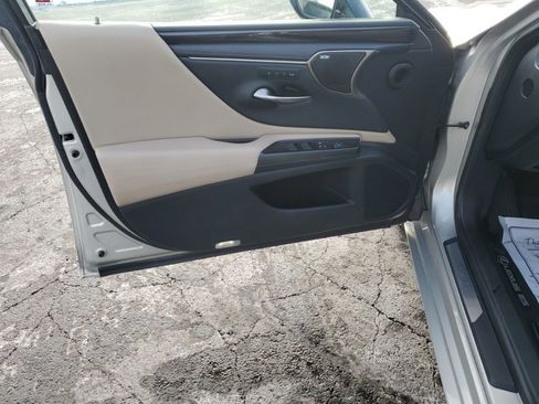 Used 2019 Lexus ES 350 350 Luxury image 12