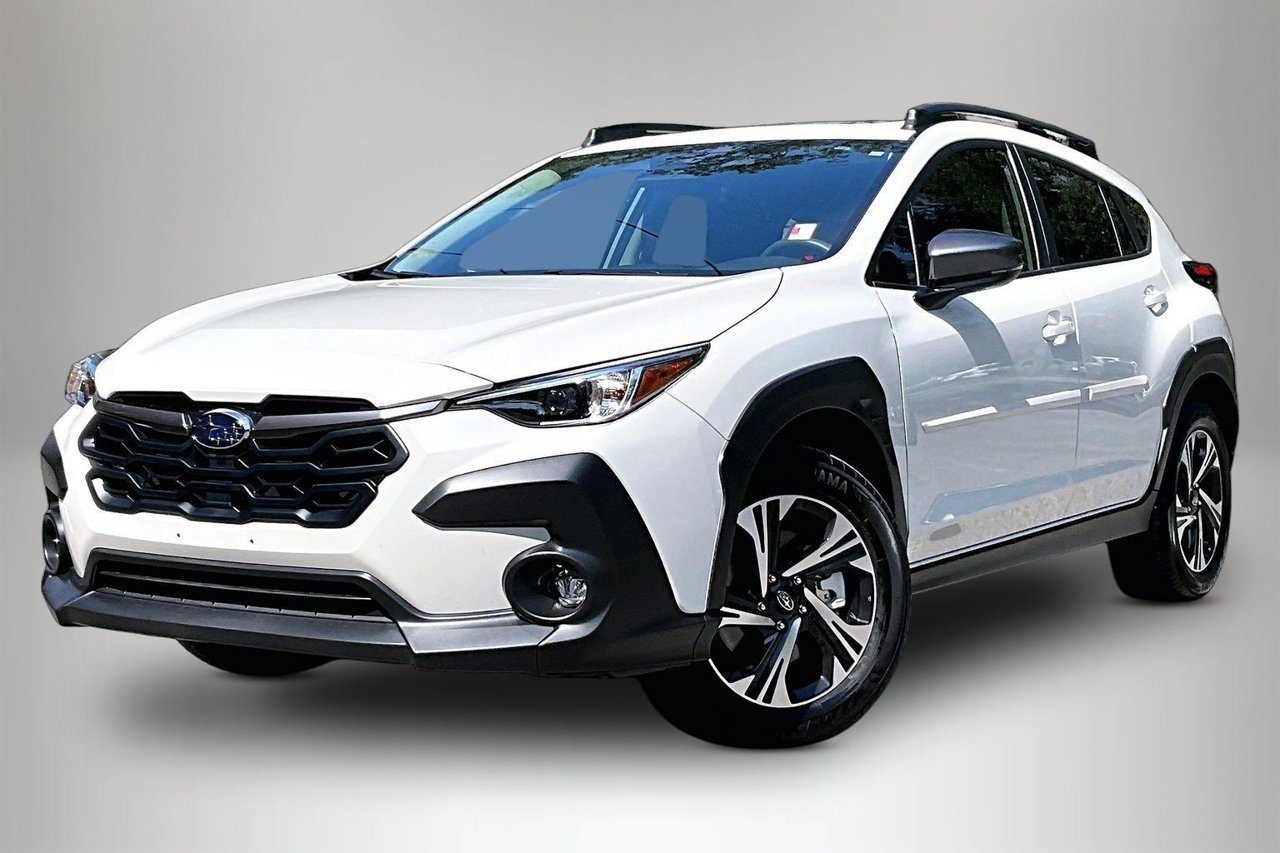 Used 2025 Subaru Crosstrek 2.5i Premium AWD/4WD image 1