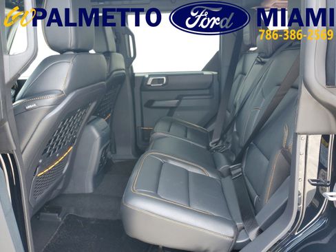 New 2024 Ford Bronco Badlands image 8