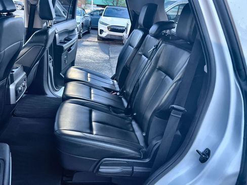 Certified 2024 Ford Expedition XLT AWD/4WD image 24