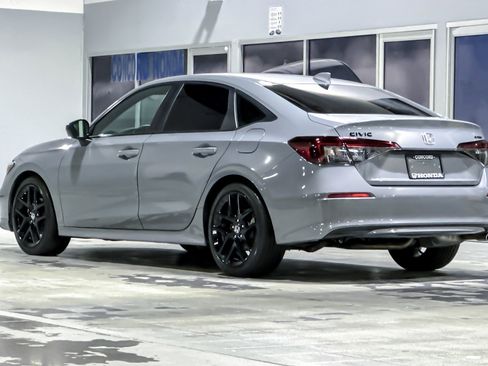 Used 2026 Honda Civic Sport image 3