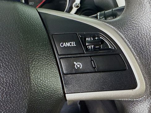 Used 2020 Mitsubishi Eclipse Cross ES image 15