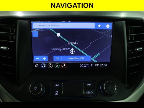 Used 2023 GMC Acadia SLT w/ Elevation Edition AWD/4WD image 10