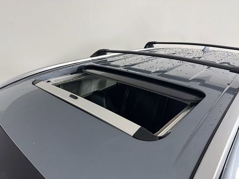 Certified 2022 Toyota Highlander Limited image 22