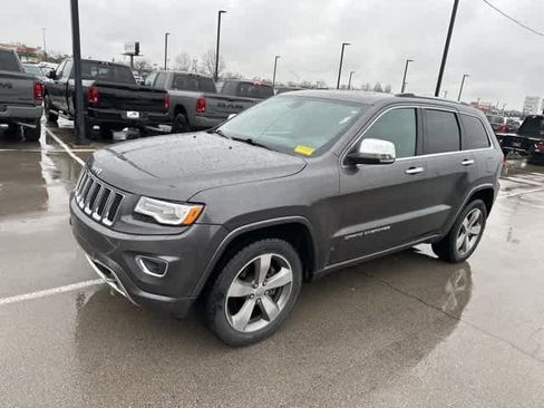 Used 2016 Jeep Grand Cherokee Overland image 2