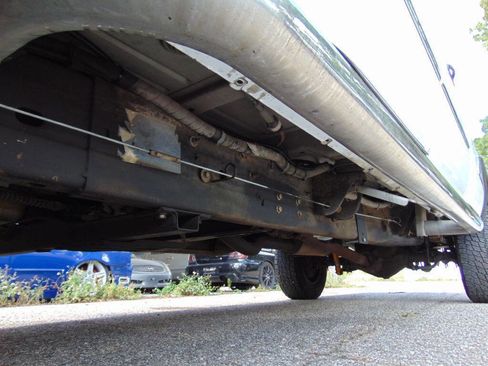 Used 2004 GMC Sierra 2500 SLT w/ Heavy-Duty Power Package AWD/4WD image 23