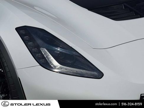 Used 2019 Chevrolet Corvette Z06 RWD image 11