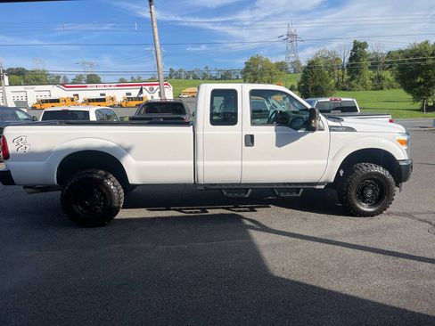 Used 2016 Ford F250 XL w/ Power Equipment Group AWD/4WD image 5