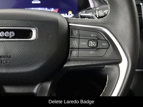 Used 2024 Jeep Grand Cherokee L Altitude RWD image 10