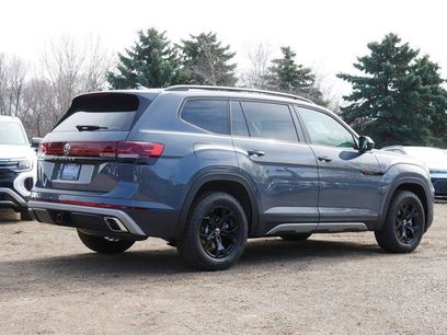 New 2026 Volkswagen Atlas Peak Edition