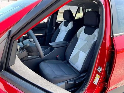New 2026 Chevrolet Trax LS w/ LS Convenience Package FWD image 10