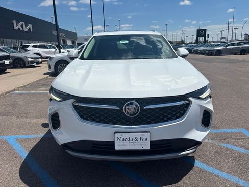 Used 2022 Buick Envision Avenir w/ Technology Package II AWD/4WD image 2