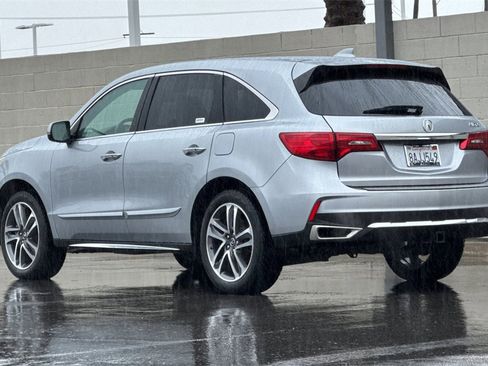 Certified 2018 Acura MDX FWD w/ Technology Package image 3