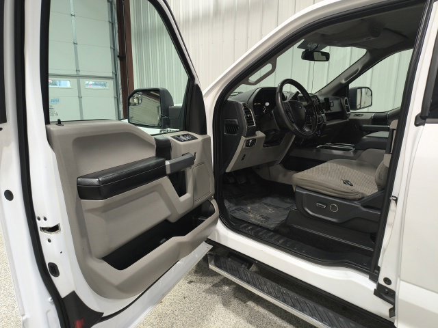 Used 2015 Ford F150 XLT w/ Equipment Group 301A Mid AWD/4WD image 12