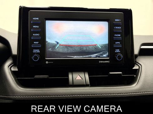 Used 2021 Toyota RAV4 XLE w/ Carpet Mat Package (TMS) AWD/4WD image 25