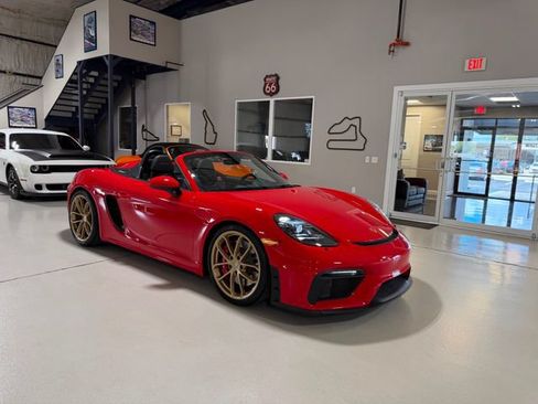 Used 2022 Porsche 718 Boxster Spyder RWD image 87