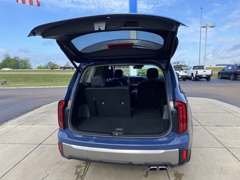 Used 2025 Kia Telluride S image 26