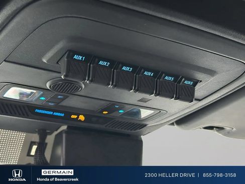 Used 2021 Ford Bronco Badlands AWD/4WD image 9
