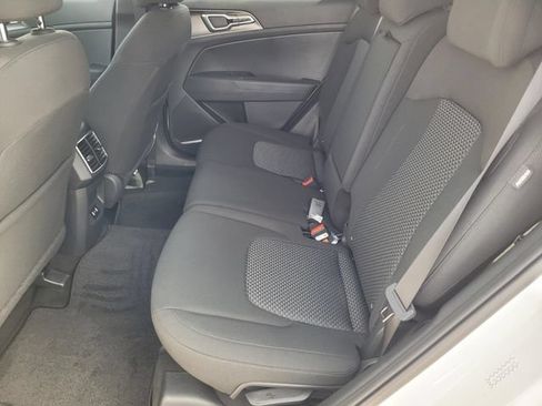 New 2026 Kia Sportage LX FWD image 11