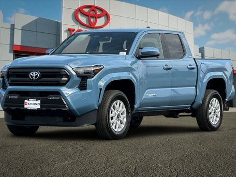 Used 2026 Toyota Tacoma SR5 AWD/4WD image 7