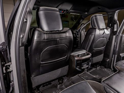 Used 2025 RAM 3500 Laramie w/ Night Edition image 34