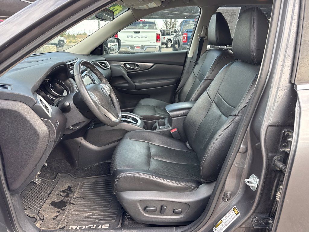 Used 2016 Nissan Rogue SL w/ SL Premium Package AWD/4WD image 23