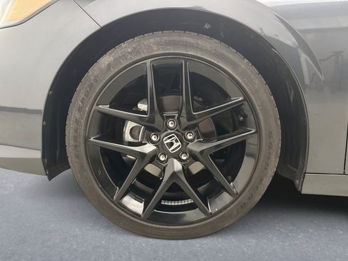Used 2025 Honda Civic Sport image 22