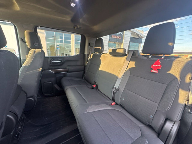 Used 2020 Chevrolet Silverado 1500 RST w/ RST Value Package AWD/4WD image 20