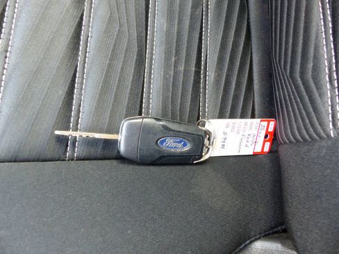 Used 2016 Ford Fusion SE FWD image 56