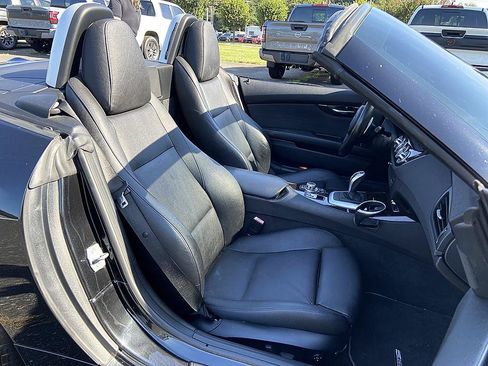 Used 2013 BMW Z4 sDrive35is RWD image 16