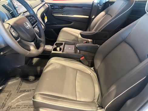 New 2026 Honda Odyssey Elite image 12