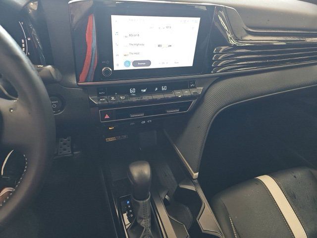 Used 2026 Toyota Camry SE FWD image 15