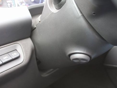 Used 2023 GMC Acadia Denali w/ Black Diamond Edition image 31