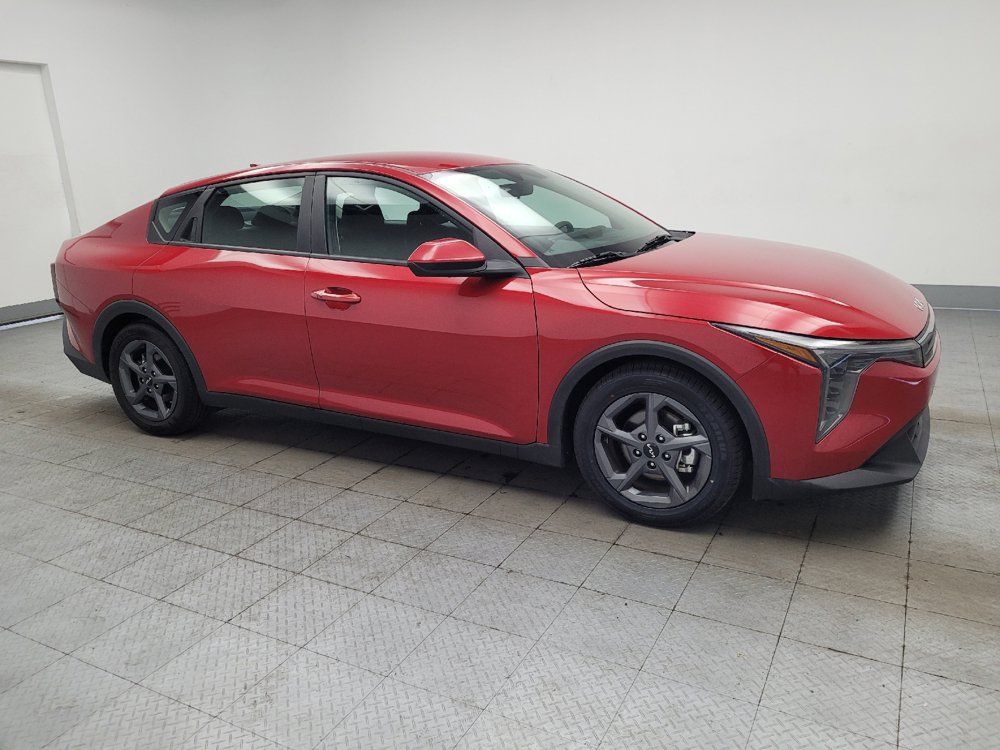 Used 2025 Kia K4 FWD image 11