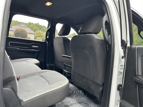 Used 2024 RAM 3500 SLT w/ Quick Order Package 2YG SLT image 40