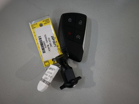 Used 2025 GMC Terrain Elevation AWD/4WD image 11