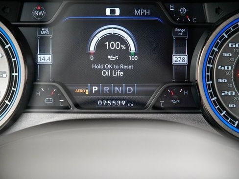 Used 2020 RAM 1500 Limited image 33